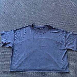 Lululemon special edition boyfriend tee!